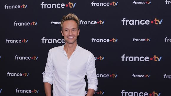 Cyril Féraud se réjouit du progrès "exceptionnel" de "Tout le monde veut prendre sa place" face à TF1 au micro de Thomas Isle
