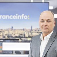 "Nous devons en tirer les conséquences et redoubler de vigilance" : Le directeur de Franceinfo, Laurent Delpech, se met en retrait après "deux incidents" à l'antenne