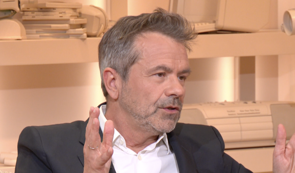 "Ce n'est pas rentable" : Thierry Thuillier explique pourquoi TF1 n'a pas voulu "casser la tirelire" pour obtenir les droits de la Coupe du monde de football 2026