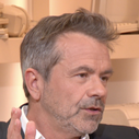 "Ce n'est pas rentable" : Thierry Thuillier explique pourquoi TF1 n'a pas voulu "casser la tirelire" pour obtenir les droits de la Coupe du monde de football 2026
