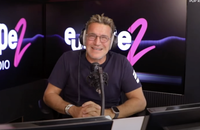 "On va bien rigoler" : Benjamin Castaldi annonce son arrivée sur Europe 2