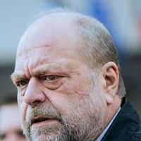 "Le temps long m’a toujours manqué et je l’ai trouvé sur Paris Première" : Sur Franceinfo, Éric Dupond-Moretti dénonce les interviews "mitrailletiques" des matinales "où vous n’avez le temps de rien"