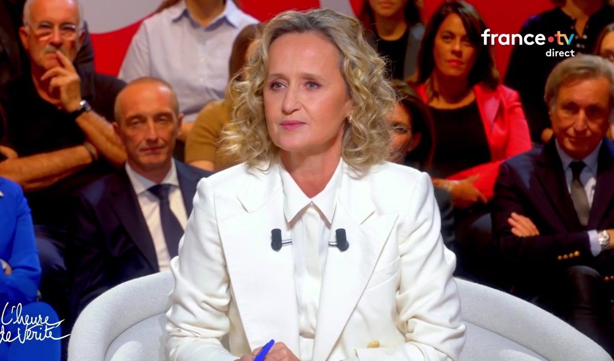 Audiences : Quel score pour la première de "L'heure de vérité" de Caroline Roux avec Edouard Philippe sur France 2 face à la nouvelle série de TF1 avec Sofia Essaïdi ?