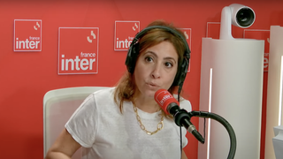 "Je redoutais ce moment" : Face à Nicolas Demorand bouleversé, Léa Salamé fait des adieux touchants à la matinale de France Inter