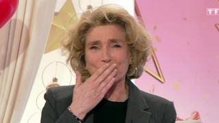 "On est sacrément émus" : En larmes, Marie-Ange Nardi et Alexandre Devoise disent adieu au "Téléshopping" sur TF1
