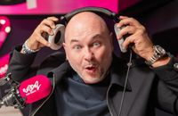 "On va bien rigoler" : Benjamin Castaldi annonce son arrivée sur Europe 2