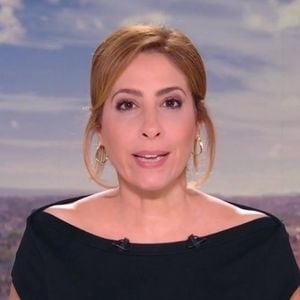 Léa Salamé aux commandes du "20 Heures" de France 2.
