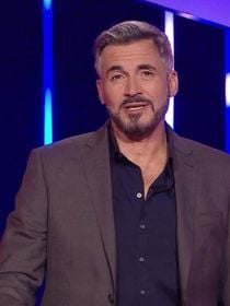 Audiences pré-access : Olivier Minne et Sidonie Bonnec rebondissent sur France 2, Théo Curin et "Slam" faiblissent sur France 3