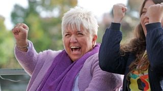 "Joséphine ange gardien" de retour en inédit sur TF1, "L'Anneau", le nouveau jeu d'aventure de France 2, la bataille du 31 décembre... Les temps forts à la télévision du 27 décembre 2025 au 2 janvier 2026