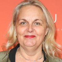 M6 va fêter les 20 ans de "D&CO" lors d'un prime avec Valérie Damidot