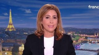 "Je ne crois pas du tout qu'elle va baisser les bras" :  Le patron de l'information de France 2 revient sur les débuts mouvementés de Léa Salamé au "20 Heures"