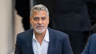 “Je n’ai pas hésité une seconde” : George Clooney annonce qu’il sera au casting du film “Dix pour cent” à voir sur Netflix en 2026