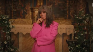 “Soleil noir” : Isabelle Adjani se livre sur le succès phénoménal de cette série française à voir sur Netflix