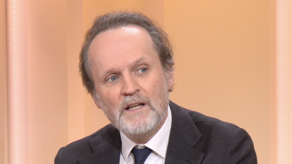 "Je n'ai jamais pensé que Pascal Praud était journaliste et là il le prouve" : Jean-Marc Dumontet répond à la star de CNews