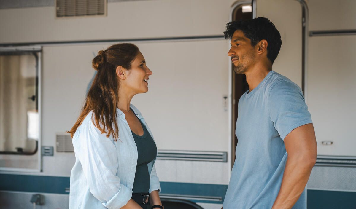 France 2 commande de nouveaux épisodes de "Haute saison", "Sœurs et demie" et "Les Trois Brestoises"