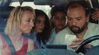 Audiences : Audrey Lamy et Fabrice Eboué dans une comédie inédite sur France 2 ont-ils fait le poids face à Dany Boon et Kad Merad sur TF1 ?