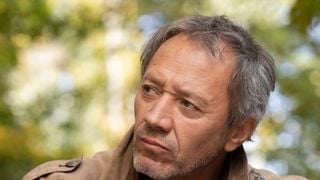 "Le Voyageur" : Un an après le précédent épisode, France 3 annonce (enfin) la date de retour la série avec Bruno Debrandt