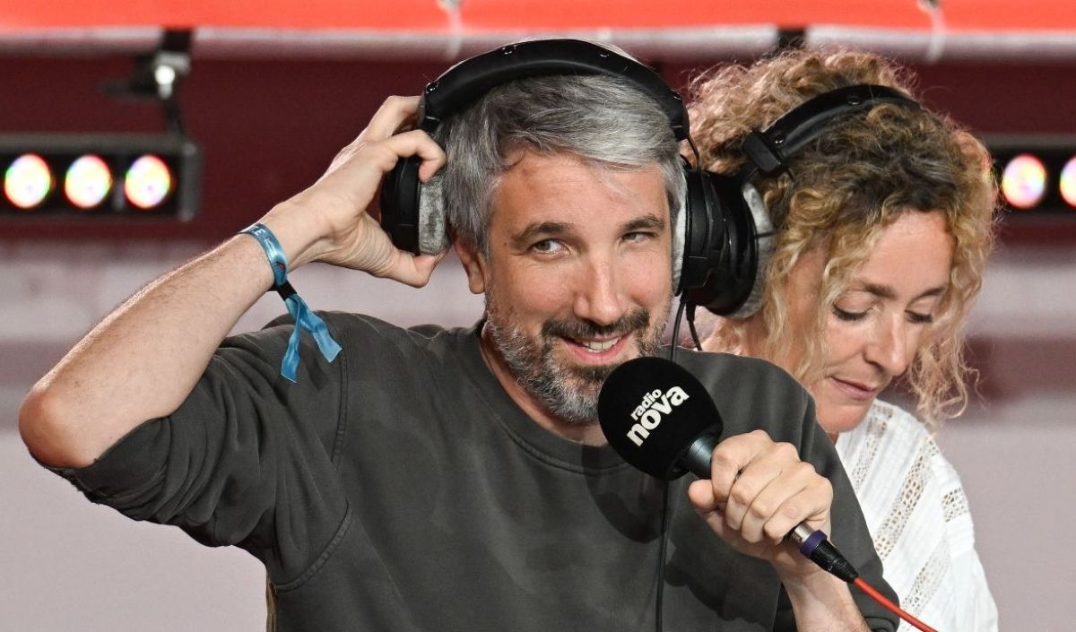 "La mairie est passée à droite..." : Guillaume Meurice et Radio Nova déprogrammés en dernière minute en Bretagne, la municipalité se défend de "toute censure"