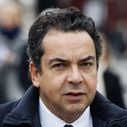 "Pascal Praud a fait" du meurtre de Louise "l'emblème d'un pays à feu et à sang" : Patrick Cohen dénonce l'"instrumentalisation" de l'affaire par "CNews", "Valeurs actuelles" et "Le JDD"