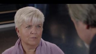 "Les choses ont été adaptées" : Comment l'état de santé de Mimie Mathy impacte le tournage de "Joséphine, ange gardien" sur TF1