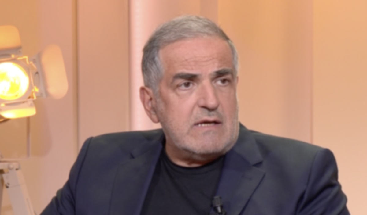 "Faux et inexact" : Christopher Baldelli répond au tacle de Cyril Hanouna sur les audiences de T18