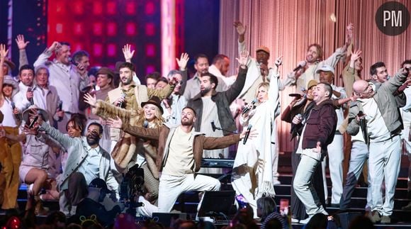 Matt Pokora, Santa, Michèle Laroque et la troupe des Enfoirés 2025 à Montpellier