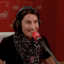 "Des critiques d’une misogynie sans nom" : Alessandra Sublet revient sur "les balles perdues" qu’elle s’est prises à son arrivée dans "C à vous" sur France 5