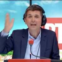 Thomas Sotto bientôt sur M6 ? "Cela me plairait bien d'être sur la prochaine Coupe du monde de football"