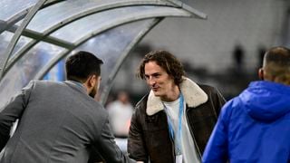 "Tu ne fais rire personne !" : Le chroniqueur Paul de Saint Sernin pris à partie par un supporter marseillais en marge du match OM-PSG