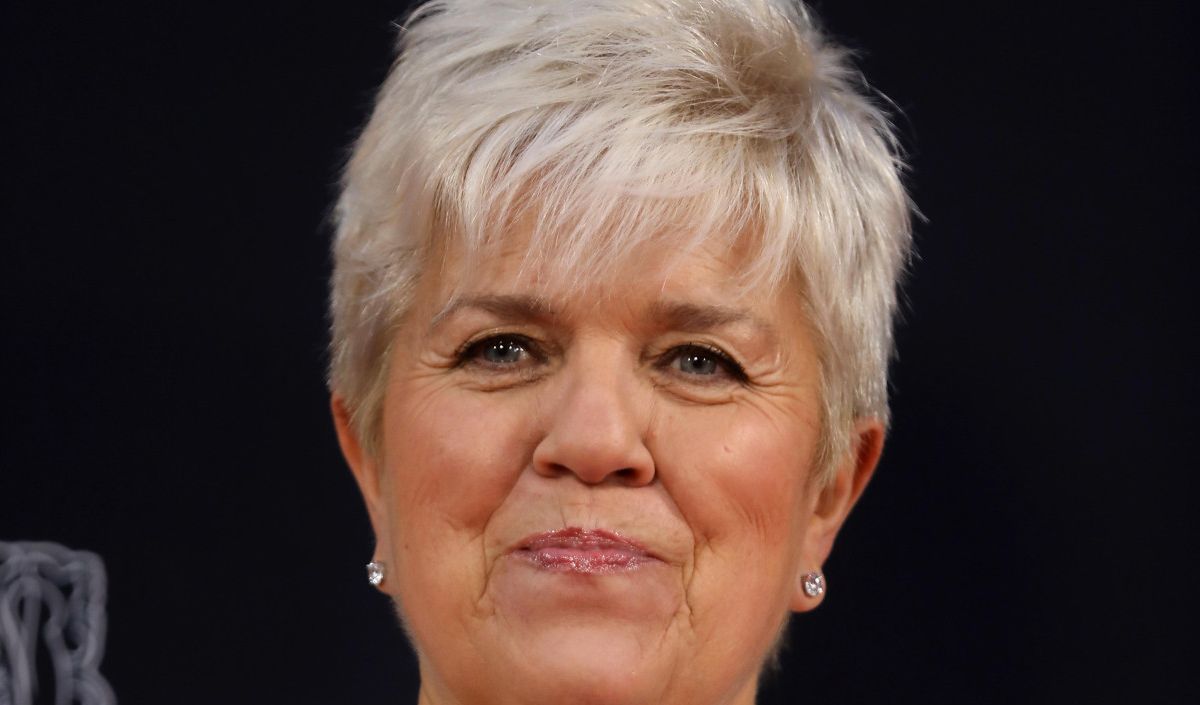 "Elle ne se déplace plus qu'en fauteuil roulant" : Mimie Mathy va se confier sur son état de santé ce dimanche dans "Sept à huit" sur TF1