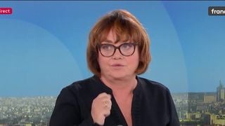 "Si mes propos ont pu heurter certains, j'en suis désolée" : Nathalie Saint-Cricq s'explique après ses propos polémiques sur Franceinfo