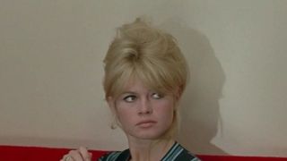 Audiences : Quel score pour "Le mépris", programmé en dernière minute sur France 2 en hommage à Brigitte Bardot ?