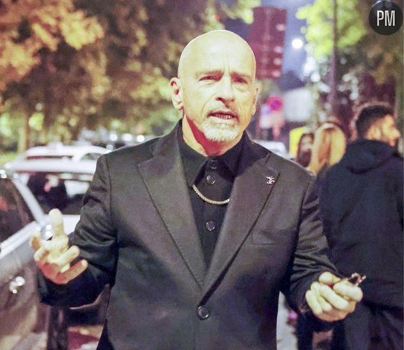 BGUK_3401167 - Milan, ITALY  Eros Ramazzotti marks his birthday with a lively party attended by family and close friends. The highlight of the evening was a surprise appearance by his ex-wife, Michelle Hunziker. The former couple shared a warm moment, delighting guests.



Pictured: Eros Ramazzotti