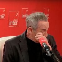 France Inter : Thierry Ardisson craque et fond en larmes face à Léa Salamé en évoquant le livre écrit par Nicolas Demorand