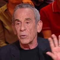 "L'émotion était sans doute trop forte et mon propos exagéré" : Thierry Ardisson présente ses excuses après avoir comparé Gaza à Auschwitz dans "Quelle époque !" sur France 2
