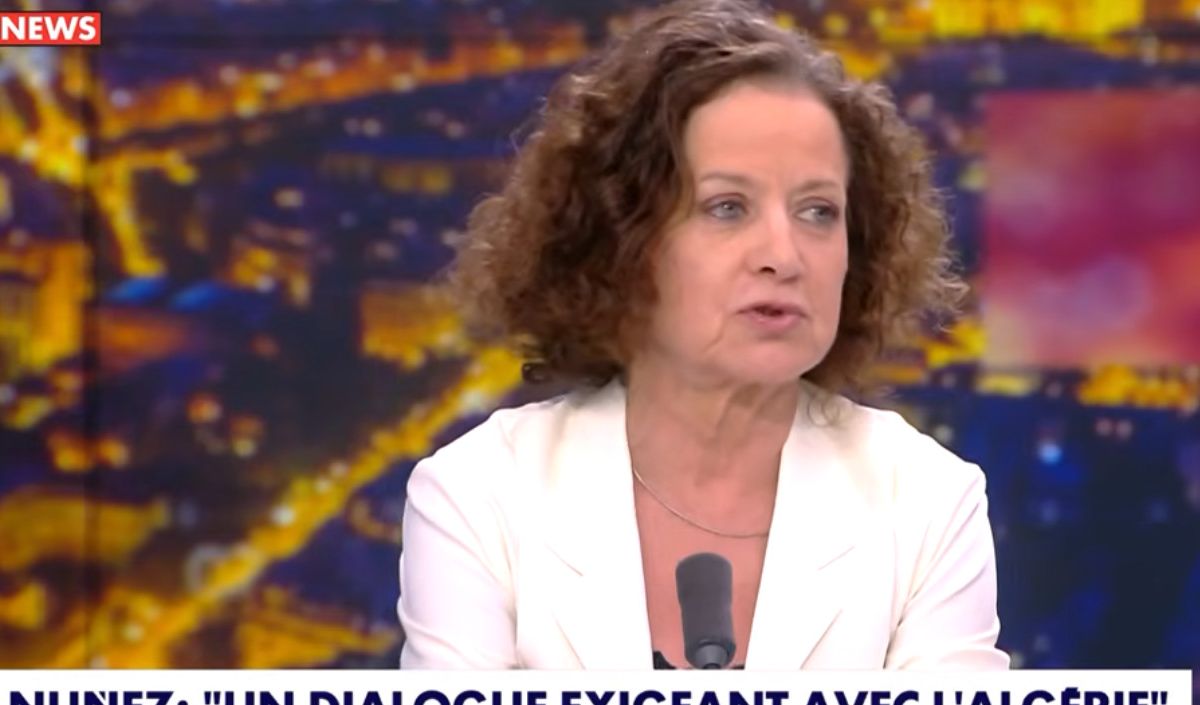 "120.000 euros d'ici le 25 septembre" : Élisabeth Lévy lance "un SOS" pour sauver son magazine "Causeur", proche "de mettre la clef sous la porte"