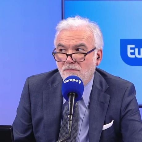 "Santiago a été retrouvé" : Sur Europe 1, Pascal Praud annonce à tort et sans se corriger par la suite que le nourrisson enlevé a été localisé