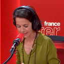 "Ces trois minutes de moqueries reposent sur un fantasme" : "Lire Magazine" répond à Sophia Aram, qui a insinué sur France Inter qu'un de leurs articles avait été écrit par l'intelligence artificelle