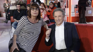 "Elle ne parlait plus depuis pratiquement un an" : Michel Drucker se confie sur la mort de sa productrice historique et grande amie, Françoise Coquet