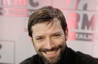 Sketch parodique de Sébastien Thoen et Julien Cazarre sur "L'heure des pros".