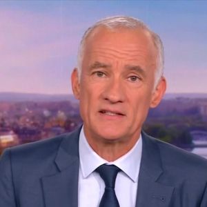 Gilles Bouleau aux commandes du "20 Heures" de TF1.