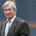 Un "acte de résistance" : 80 auteurs publient ensemble un ouvrage sur la fronde anti-Bolloré dans l'édition
