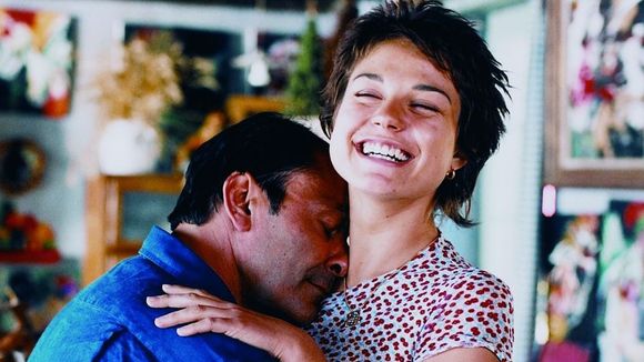 Audiences : Carton confirmé pour "Carpe Diem" avec Samuel Le Bihan sur TF1, "Après la nuit" s'effondre sur France 2, score honorable pour l'hommage à Émilie Dequenne sur France 3