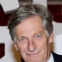 "Il m'a mis une avoinée comme jamais" : Nicolas de Tavernost raconte son plus gros clash en télé avec… Emmanuel Chain