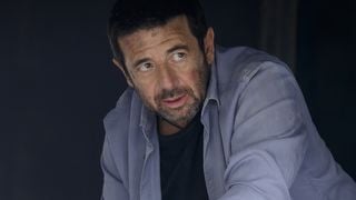 "Il n'y a pas de lien entre la série et l'actualité" : Patrick Bruel affirme que la diffusion de la série de TF1 "Menace imminente" n'a pas été décalée à cause de la guerre entre Israël et le Hamas