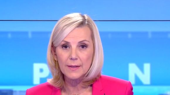 "Franchement, c'est la pire" : Des journalistes de Prisma Media ("Voici", "Télé-Loisirs") accusent Laurence Ferrari de diriger en sous-marin les magazines du groupe