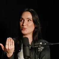 "Je pleure beaucoup" : Natoo explique pourquoi elle a fini en larmes lors du tournage de sa dernière vidéo sur YouTube