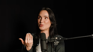 "Je pleure beaucoup" : Natoo explique pourquoi elle a fini en larmes lors du tournage de sa dernière vidéo sur YouTube