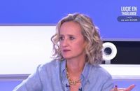Caroline Roux présente "C dans l'air" le jeudi 2 octobre 2025 sur France 5.