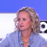 "L’Heure de vérité" : Voici les 5 journalistes qui entoureront Caroline Roux pour le retour de l’émission culte sur France 2